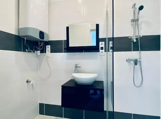 Judith Iii. Apartment *