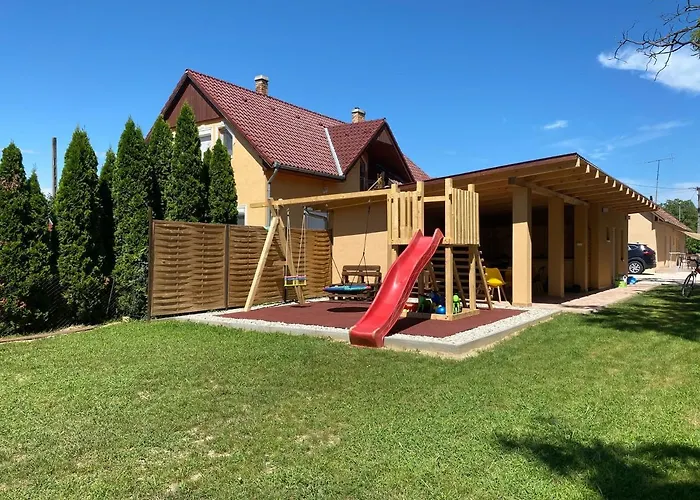 Judith Iii. Apartment